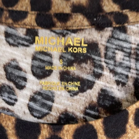 NWT Michaell Kors T-Shirt. Dark Camel Leopard - Picture 2 of 8